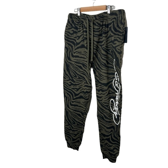 Ed Hardy Men’s Zebra Camo Jogger Sweatpants - Picture 3 of 11